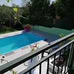Apartament Family-friendly With Swimming Pool - 24352