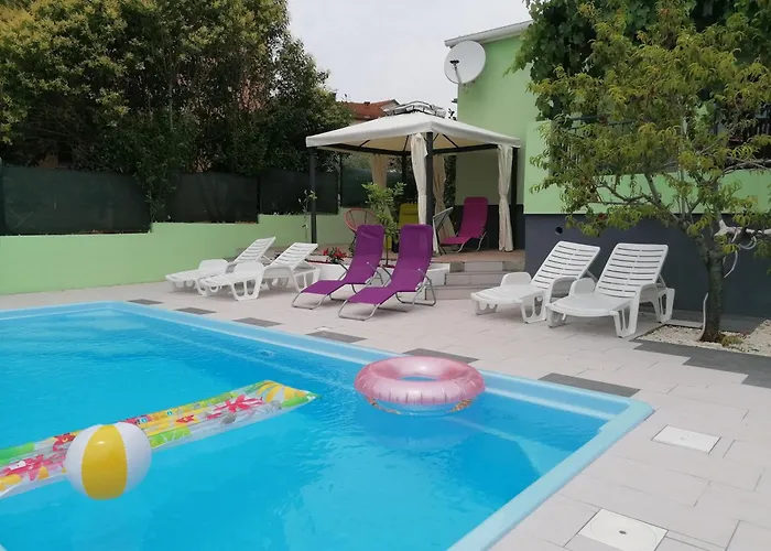 Family-friendly With Swimming Pool - 24352 公寓
